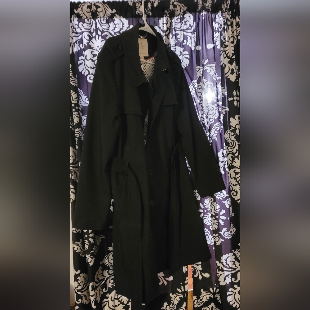 Belted Kate Spade trench